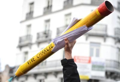 Θα δακρύζει ο Μωάμεθ στην έκδοση της Charlie Hebdo από τους επιζώντες