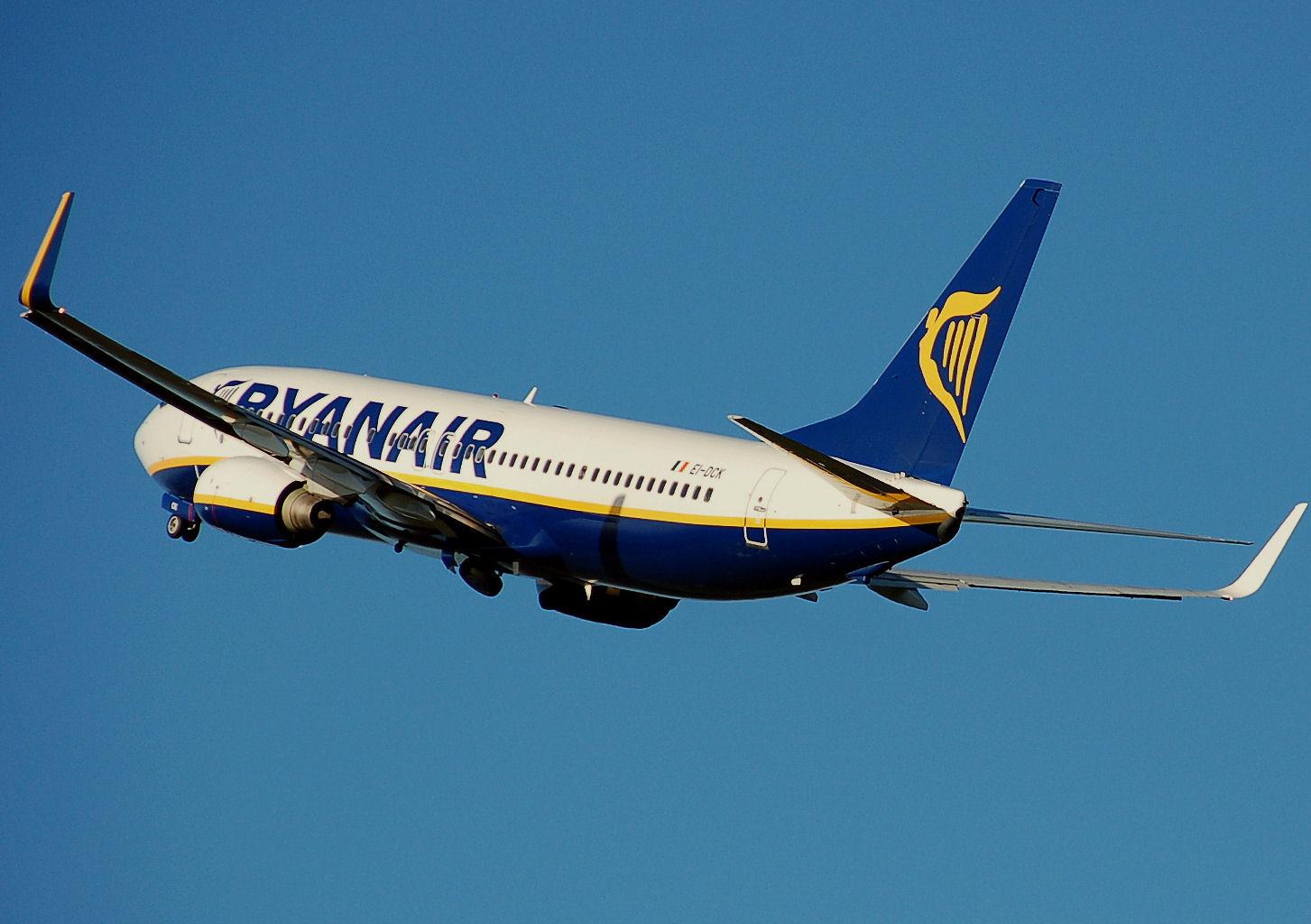 Νέα δρομολόγια της Ryanair από το αεροδρόμιο Πάφου-Κρατήσεις μέχρι τα μεσάνυχτα σήμερα