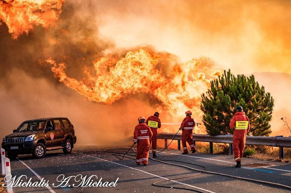 15 συγκλονιστικές φωτογραφίες από την πυρκαγιά στην ορεινή Λεμεσό
