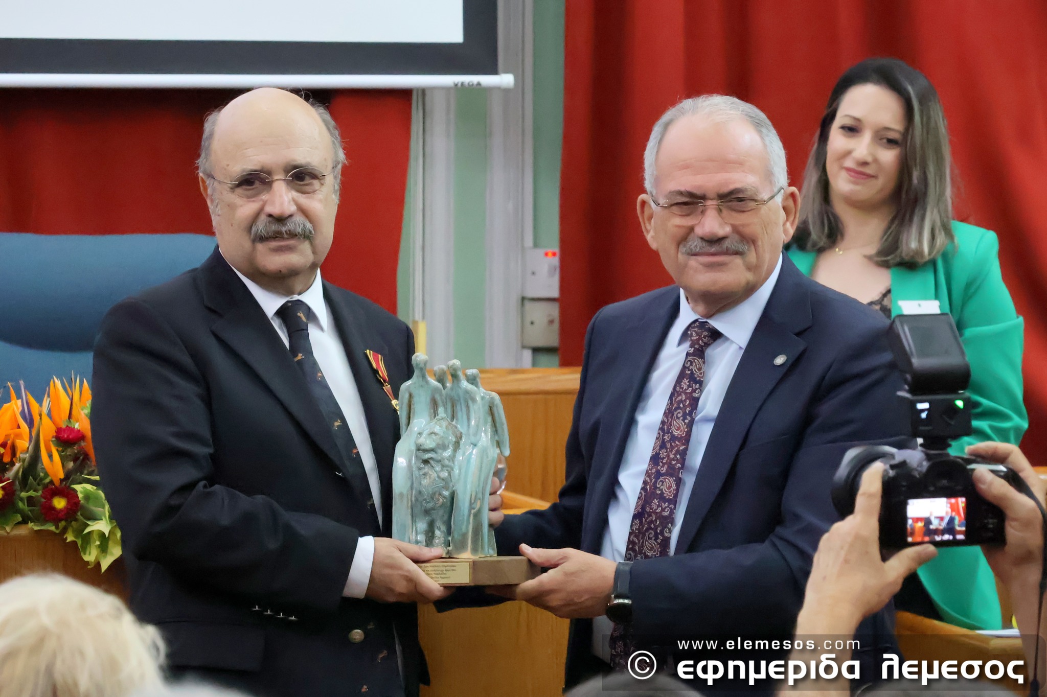 Η Λεμεσός τίμησε τον γιατρό Νικόλα Ζάμπογλου